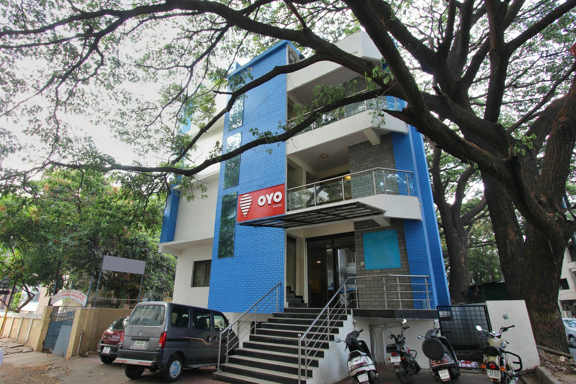 Hotel O Abhimaani Comforts Bangalore Ngoại thất bức ảnh