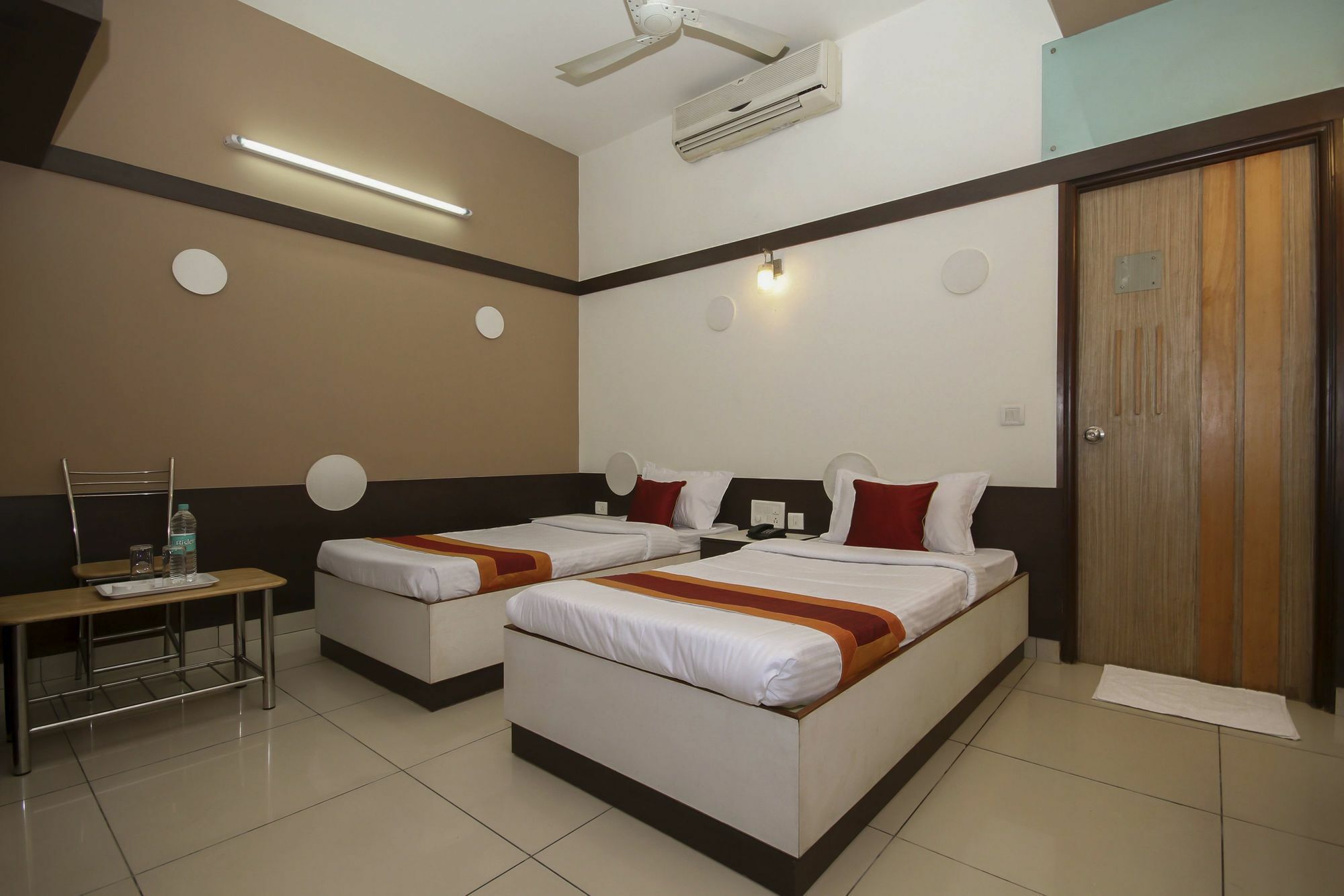 Hotel O Abhimaani Comforts Bangalore Ngoại thất bức ảnh